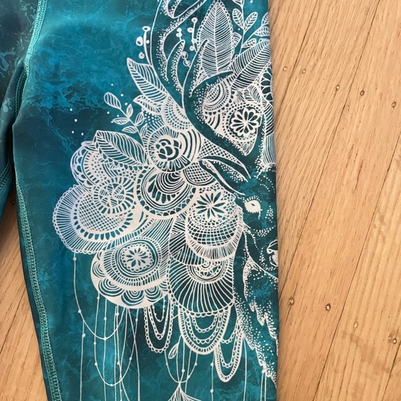 Inner fire leggings size 4 - Picture 3 of 5